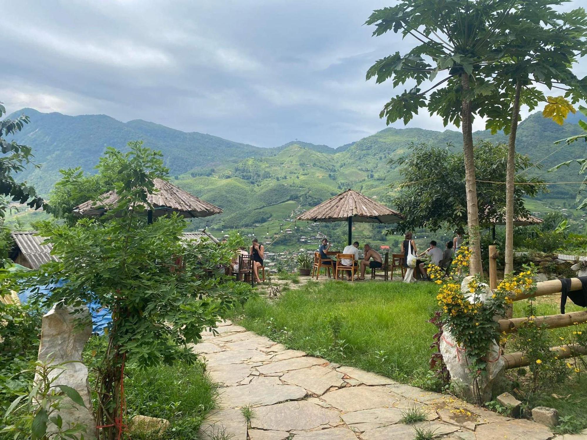 Hmong Sister House And Trekking Apartment ซาปา ภายนอก รูปภาพ