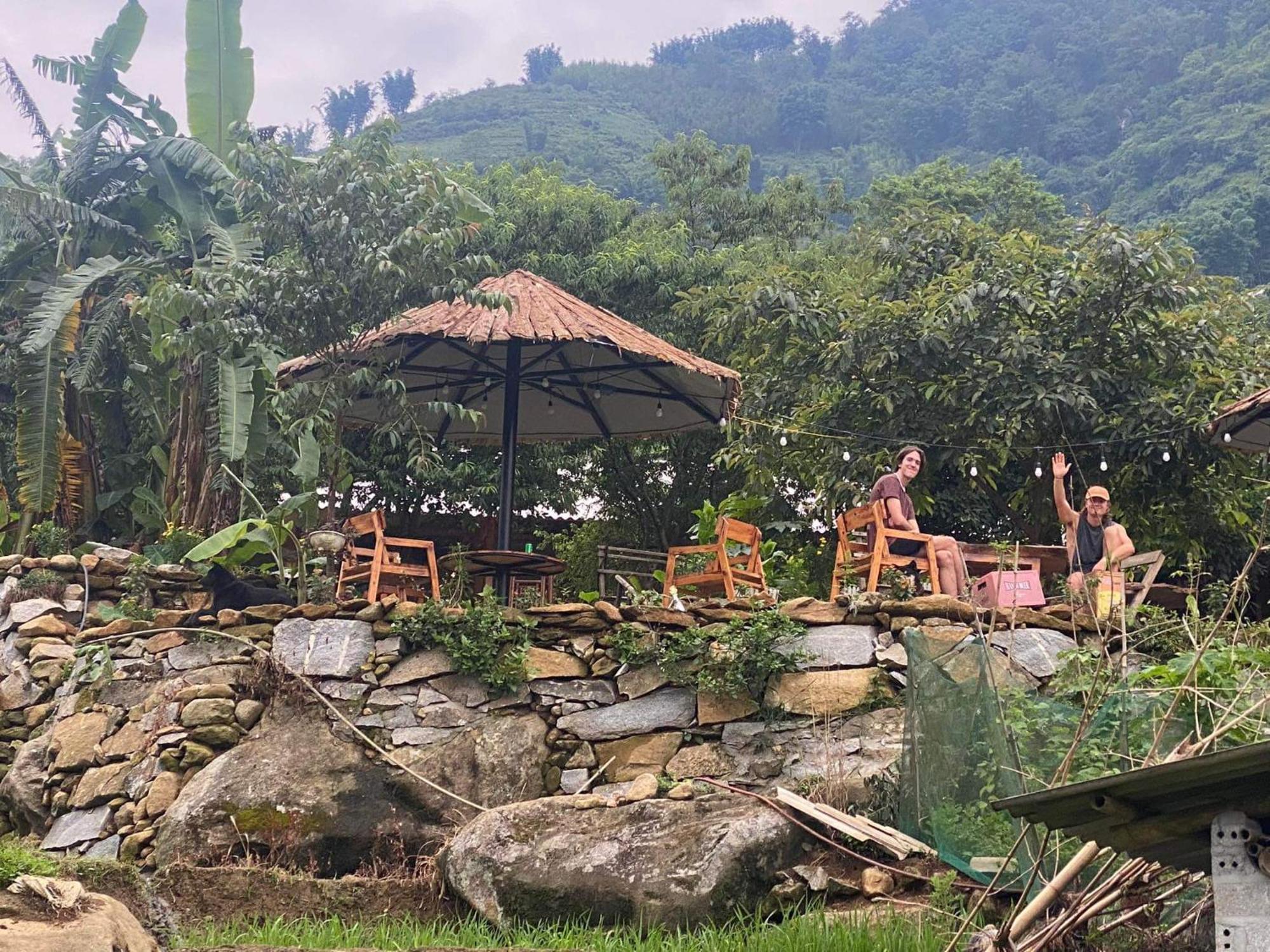 Hmong Sister House And Trekking Apartment ซาปา ภายนอก รูปภาพ